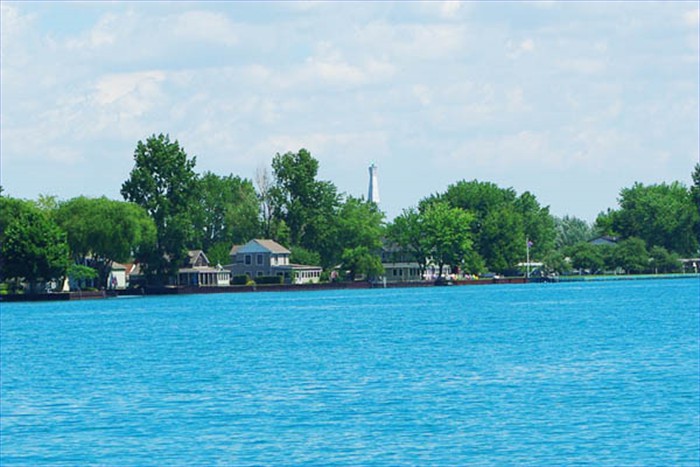 St Clair Canal Rear Range